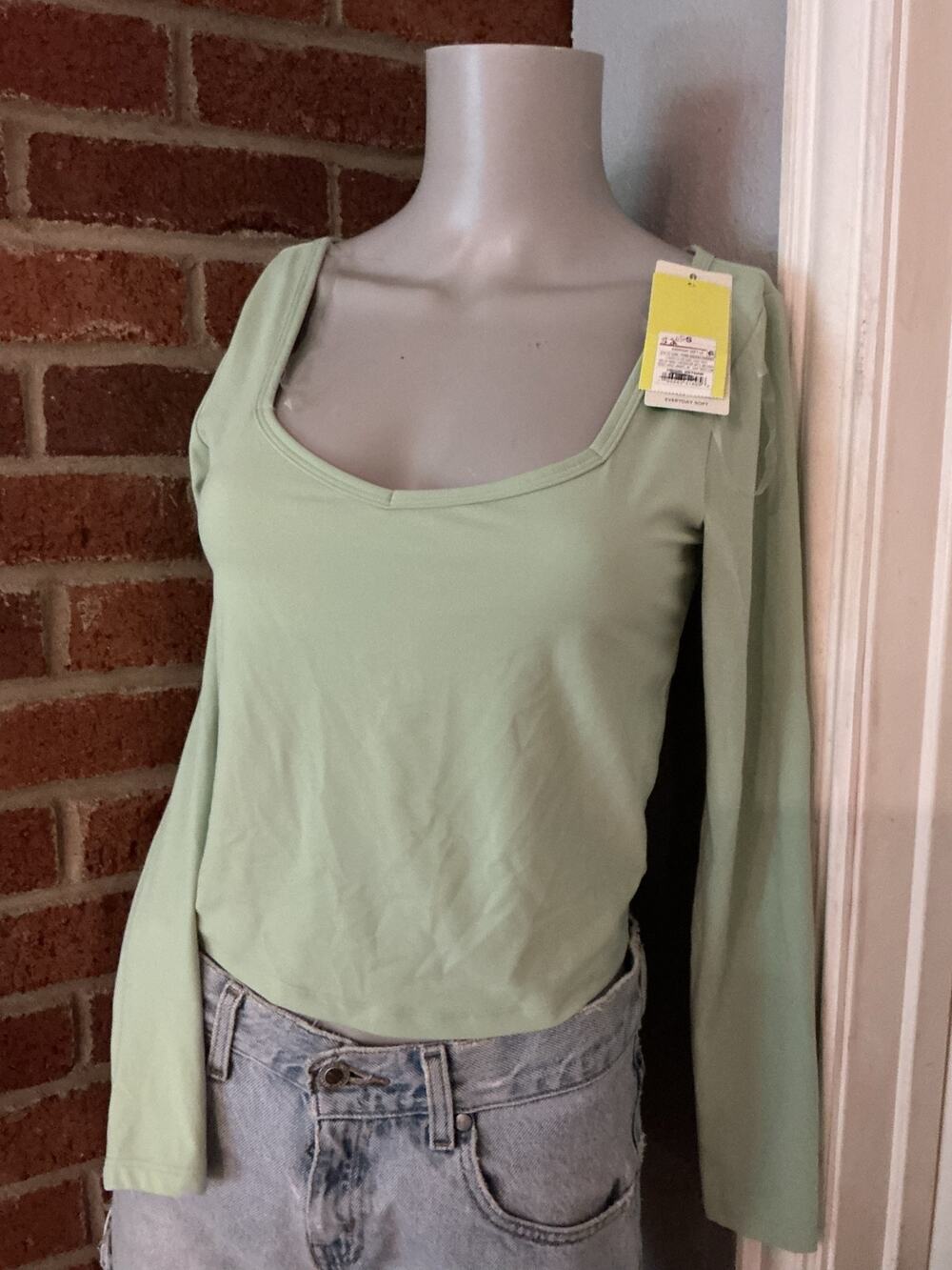 All in Motion Sage Green Square Neck Long Sleeve Top Small NWT